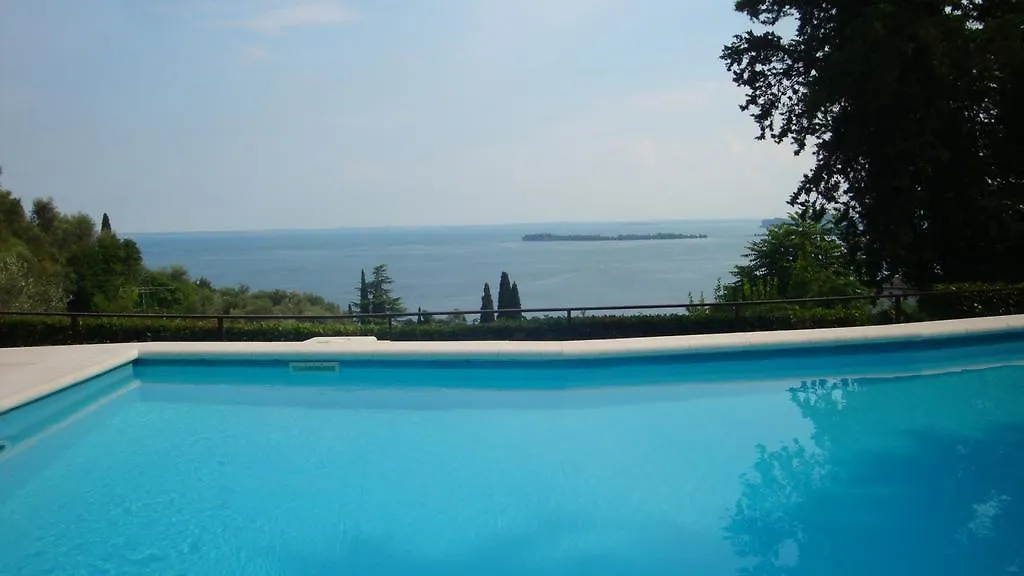Apartment Bougainvillea Gardone Riviera 0*,  Italie