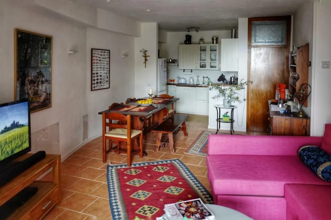 Apartment Bougainvillea Gardone Riviera Italie